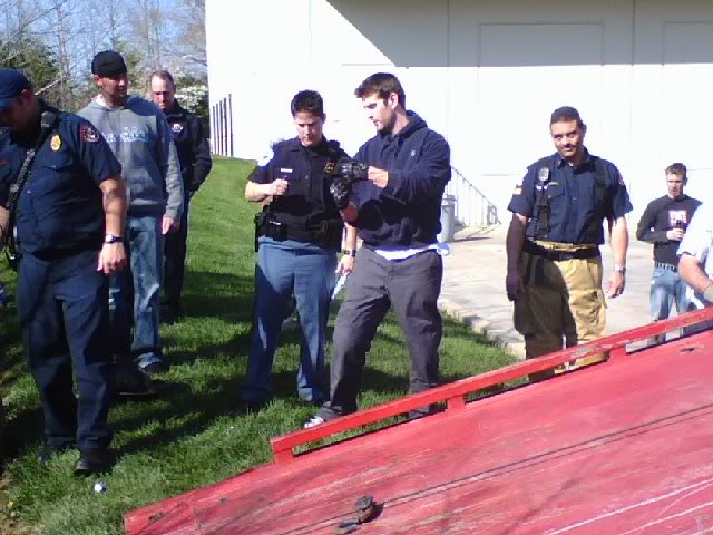 Name:  cop_teammike.jpg
Views: 12
Size:  70.5 KB