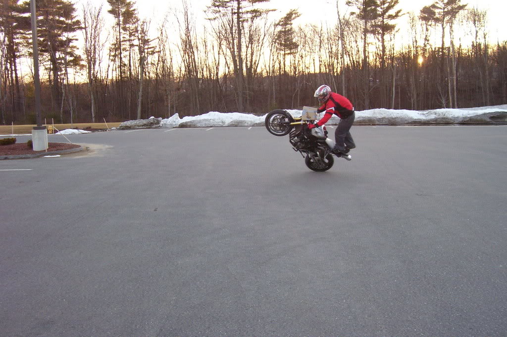 Name: seatstander.jpg
Views: 11
Size: 137.4 KB