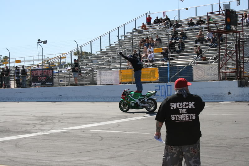 Name:  2-24-07009.jpg
Views: 19
Size:  91.7 KB