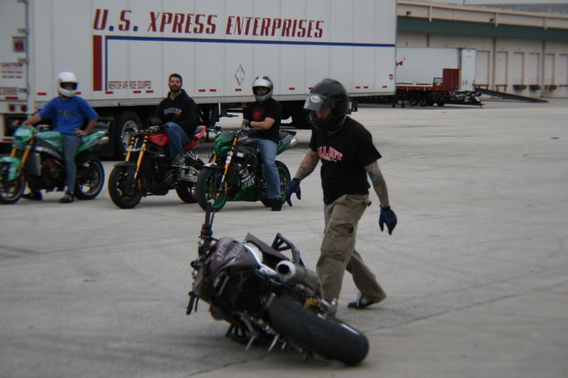 Name:  2-5-07076.jpg
Views: 9
Size:  58.5 KB