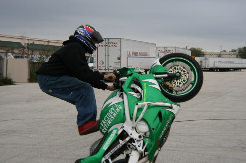 Name:  2-5-07040.jpg
Views: 8
Size:  63.3 KB