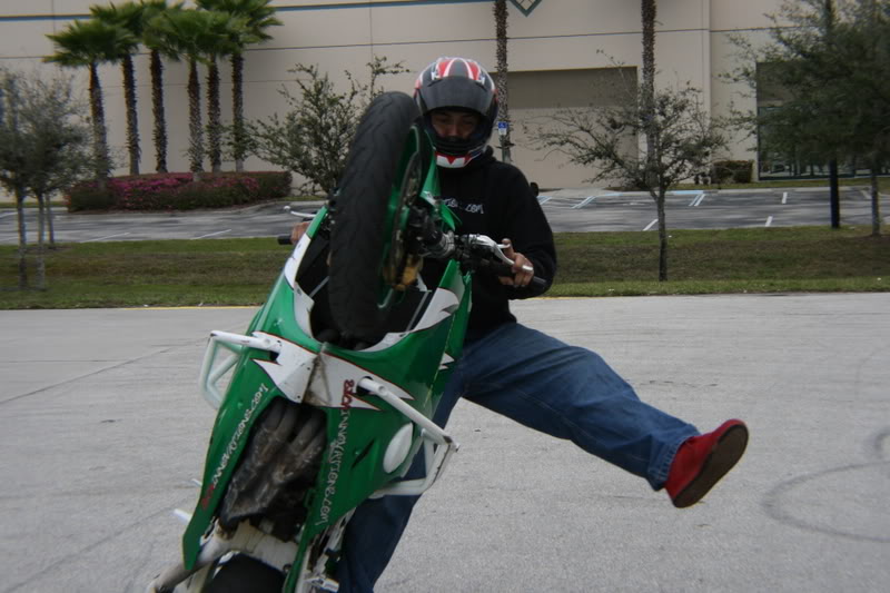 Name:  2-5-07043.jpg
Views: 7
Size:  77.8 KB