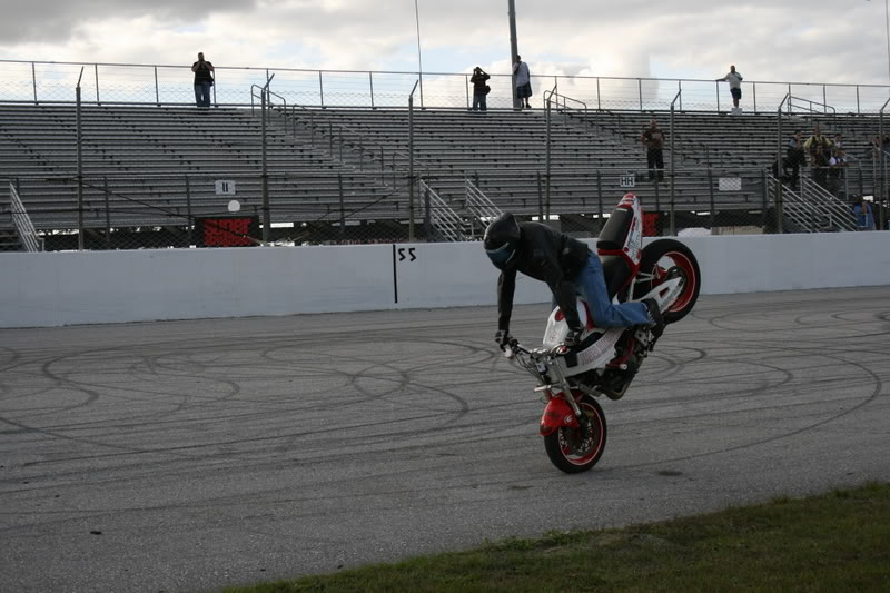 Name:  stuntwars1-11-07315.jpg
Views: 5
Size:  89.4 KB