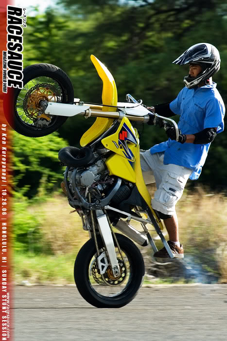 Name:  RM250wheelie.jpg
Views: 14
Size:  93.1 KB