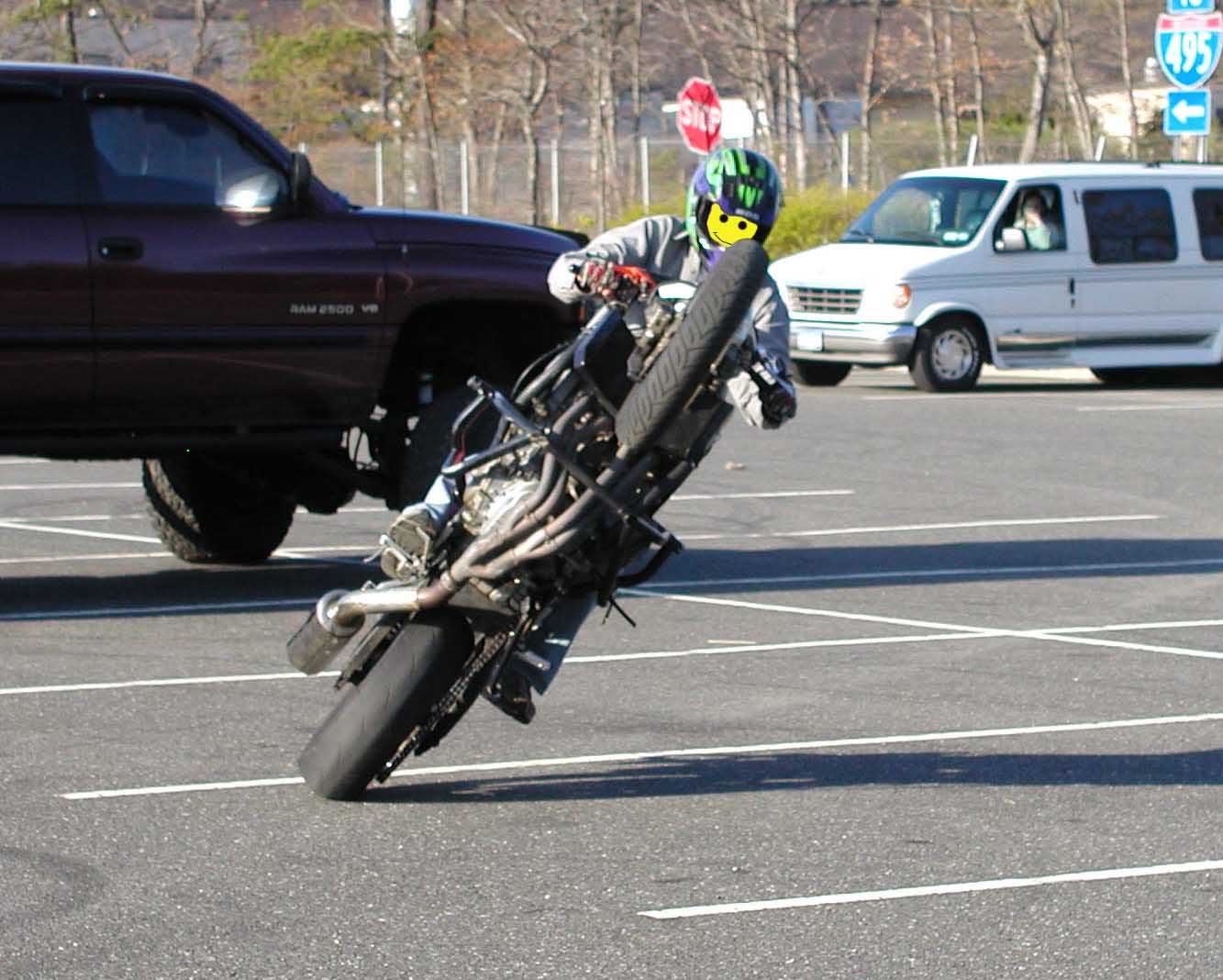 Name:  SS023.jpg
Views: 14
Size:  118.3 KB