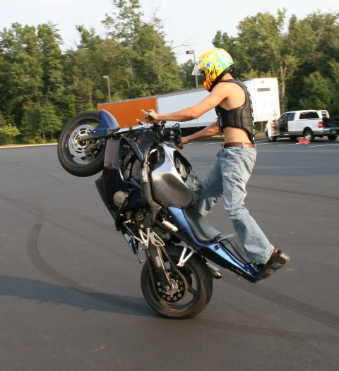 Name:  Stunt08.jpg
Views: 8
Size:  54.4 KB